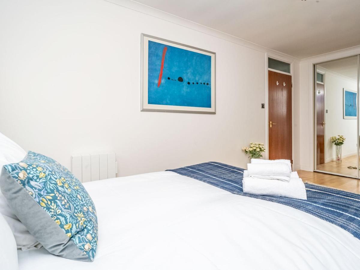 Pass The Keys Stunning Flat With Sea View And Parking Apartment Edinburgh Exterior photo